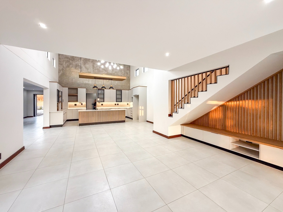 4 Bedroom Property for Sale in Landsmeer Residential Estate North West